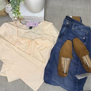 ✨ Complete Outfit Bundle – New With Tags✨aero jeans size 2/top small & shoes 8